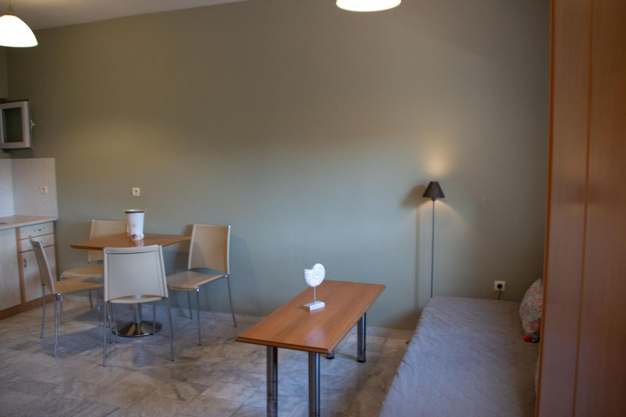 Avesta Apartments - 200M From The Beach Vasilikí 部屋 写真
