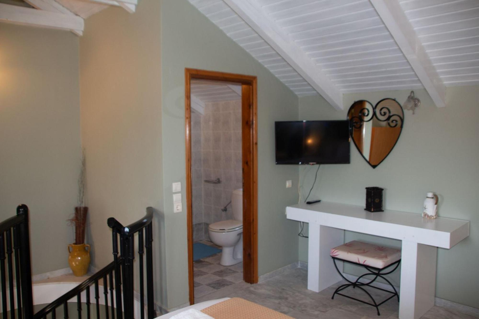 Avesta Apartments - 200M From The Beach Vasilikí 部屋 写真