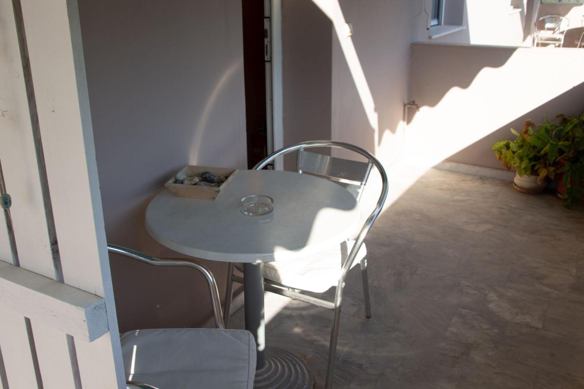 Avesta Apartments - 200M From The Beach Vasilikí 部屋 写真