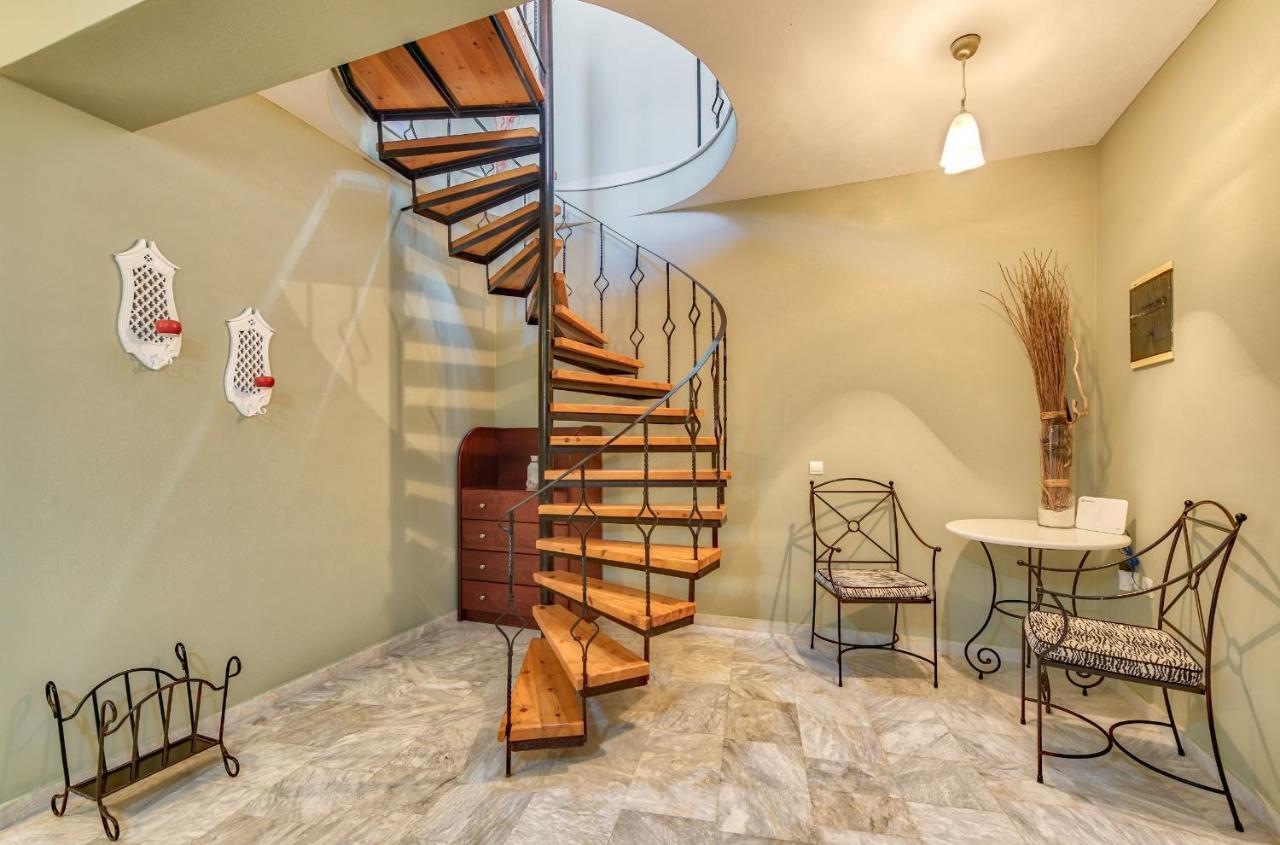 Avesta Apartments - 200M From The Beach Vasilikí エクステリア 写真