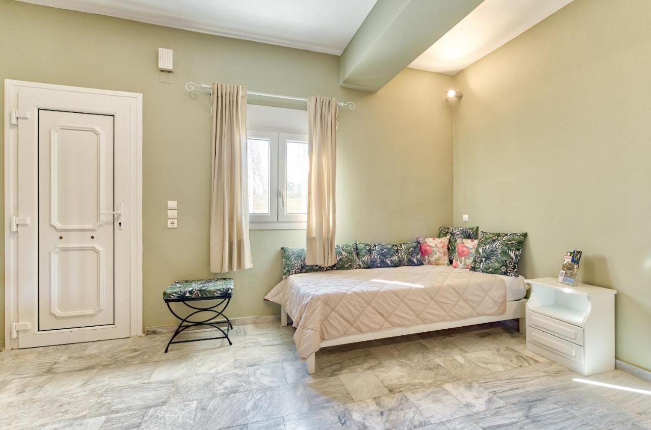Avesta Apartments - 200M From The Beach Vasilikí エクステリア 写真