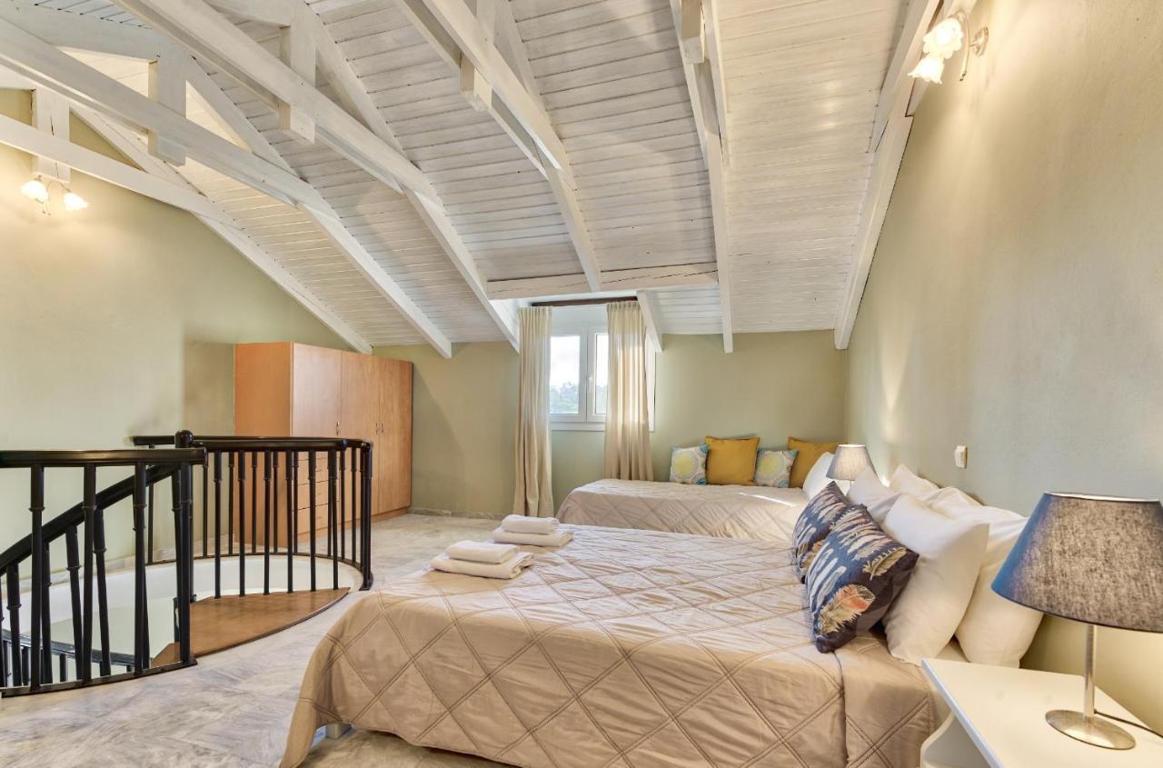 Avesta Apartments - 200M From The Beach Vasilikí エクステリア 写真
